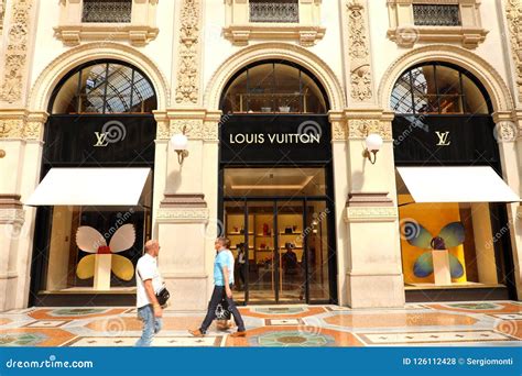 louis vuitton buy online italy|buying louis vuitton in milan.